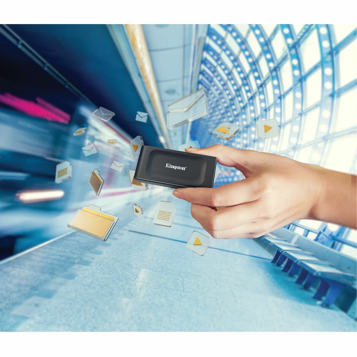 External Hard Drive Kingston SXS1000/1000G - GearHaus