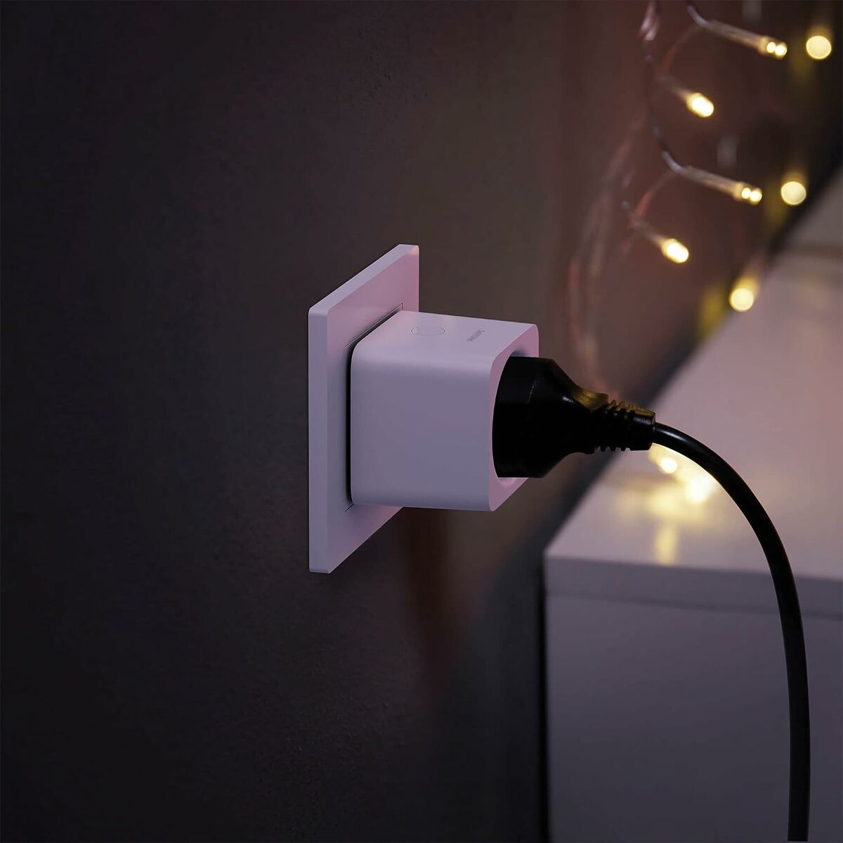 Smart Plug Philips Hue Bluetooth - GearHaus